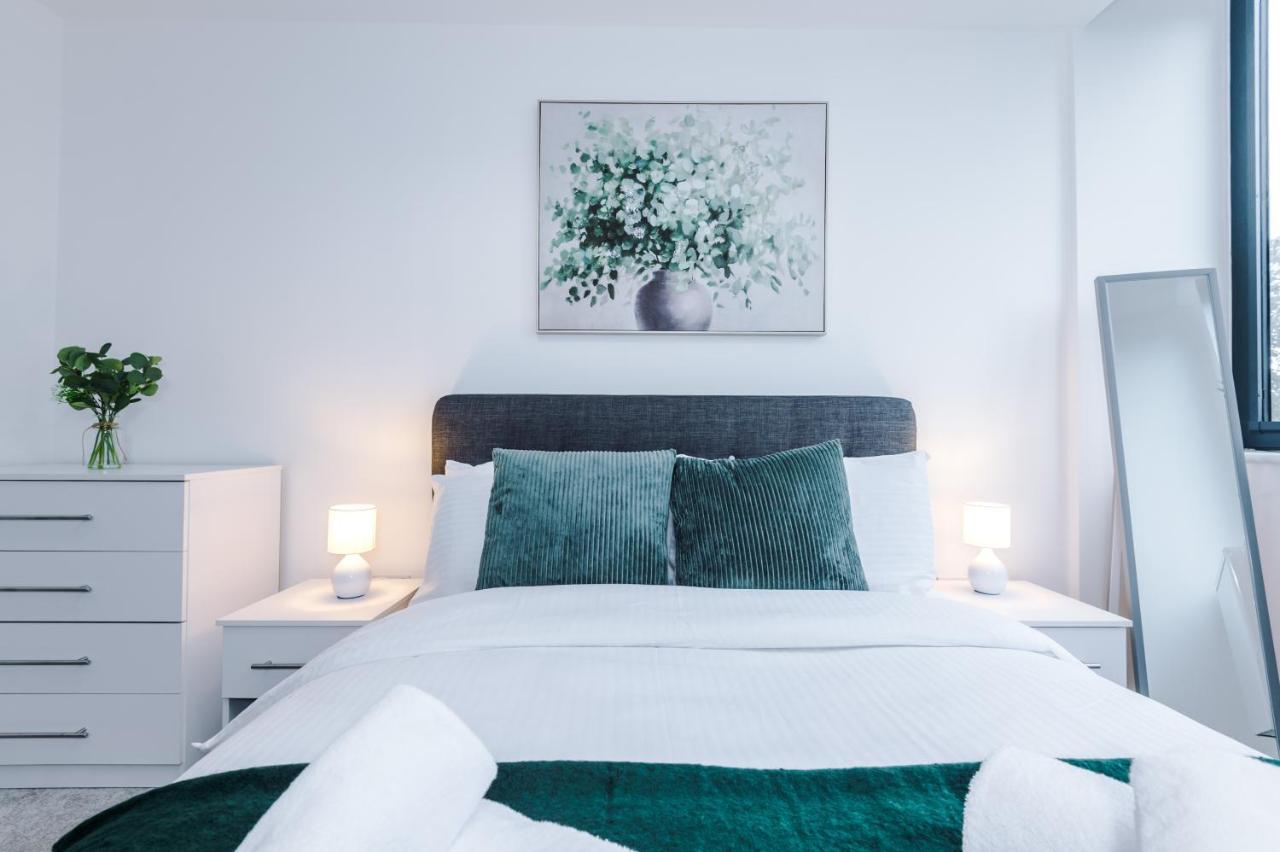 New! Stylish 2-Bed Apartment In Manchester By 53 Degrees Property - Amazing Location, Ideal For Small Groups - Sleeps 4! Екстер'єр фото